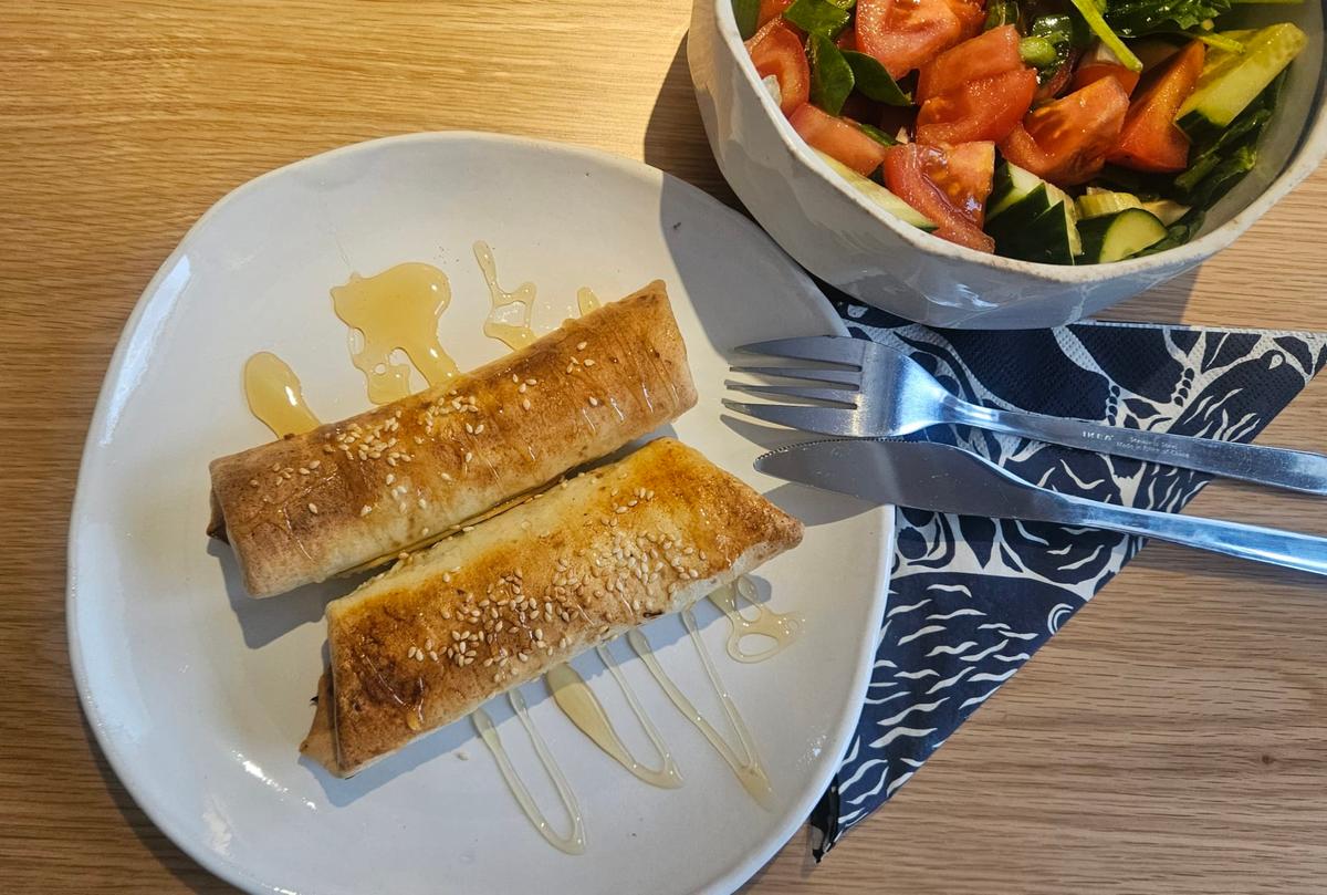 Helpot fetajuustopiirakat