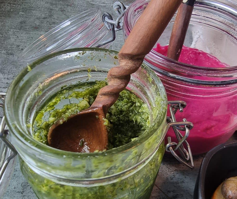 Pesto kotimaisittain