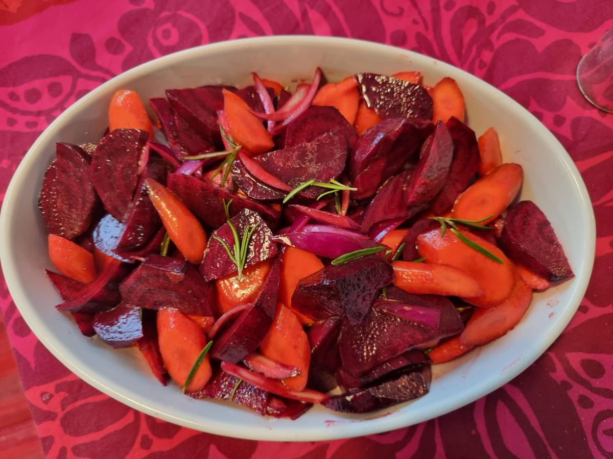 Värikäs juuresvuoka